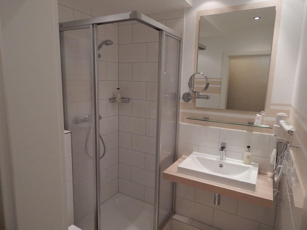 Airport Fashion Hotel 3*