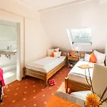 Airport Fashion Hotel